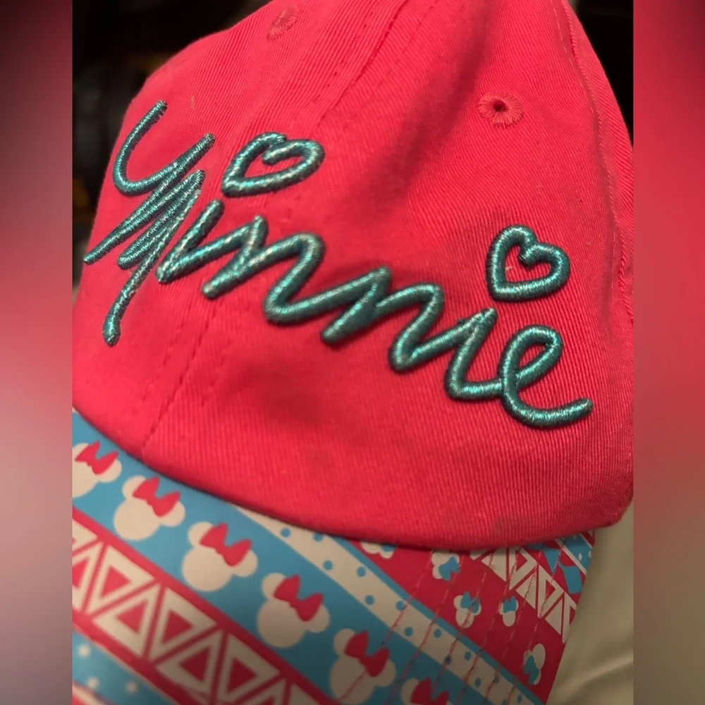 Minnie Mouse Disney Parks baseball Hat. Youth size
